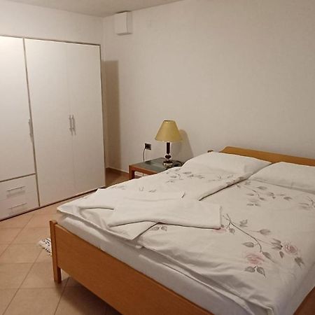 Apartma Marinka Piran Luaran gambar