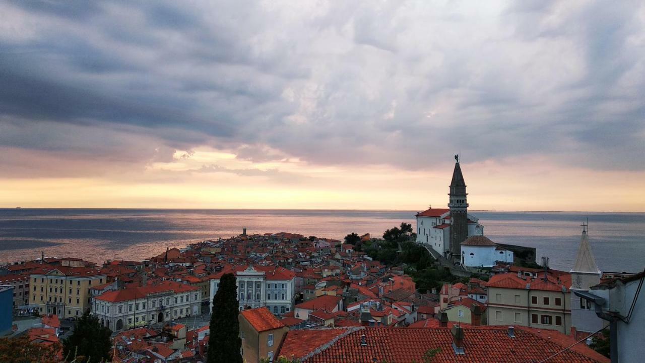 Apartma Marinka Piran Luaran gambar